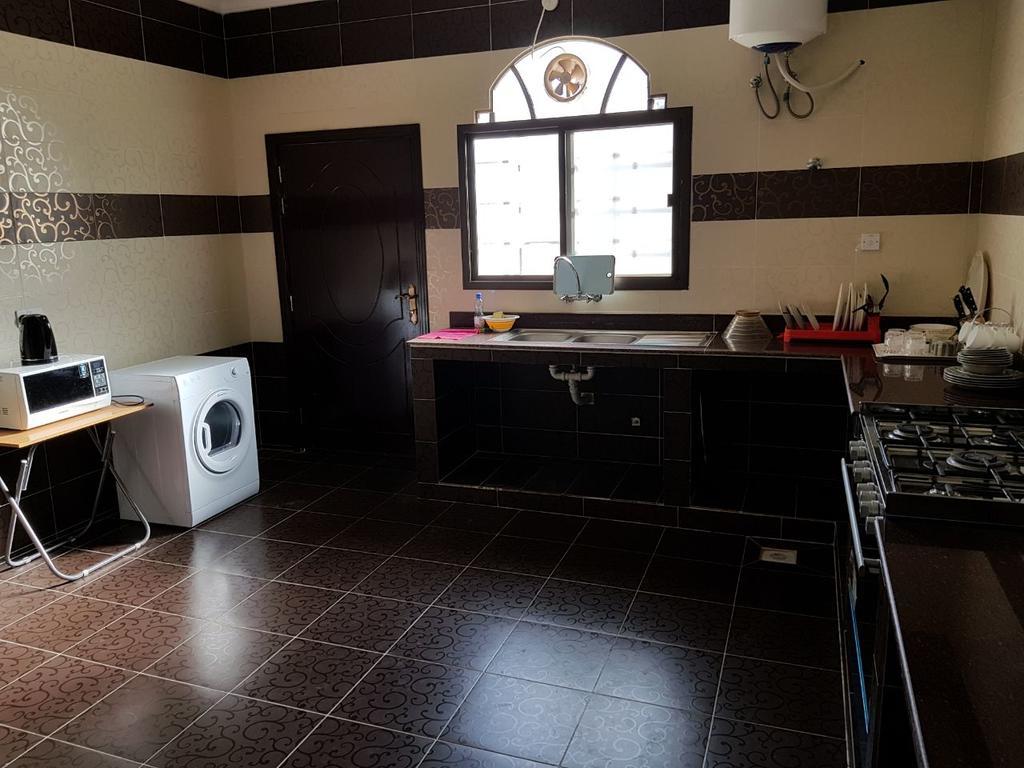 Alarbee Aljeded Villa Salalah Bagian luar foto